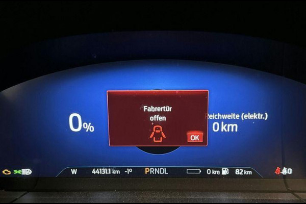 Ford Kuga 2.5 PHEV ST-Line X 225pk | Driver Assistance Pack | Winterpack | Wegklapbare Trekhaak | Panoramadak | Technology Pack | 1.500kg Trekgewicht