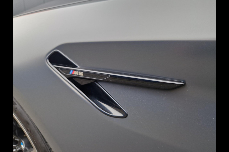 BMW M5 Competition 35 Jahre Edition (1 of 350 Pieces)