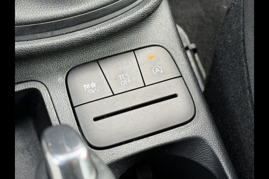 Ford Fiesta BWJ 11-2022 | 1.0T 126PK Hybrid ST-Line | CLIMA | NAVI | SPOILERKIT | CRUISE | SPORTSTOELEN | CARPLAY |