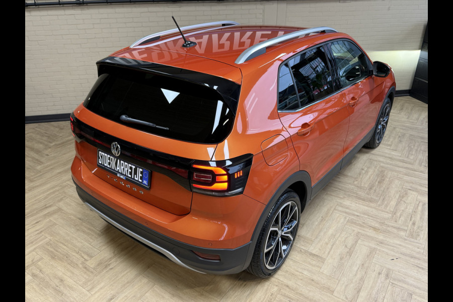 Volkswagen T-Cross 1.0 TSI Style 115pk DSG | Carplay | 18" | Camera | Digitaal cockpit | ACC | Dode hoek | 100% Volkswagen dealer onderhouden!