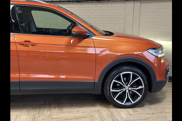 Volkswagen T-Cross 1.0 TSI Style 115pk DSG | Carplay | 18" | Camera | Digitaal cockpit | ACC | Dode hoek | 100% Volkswagen dealer onderhouden!
