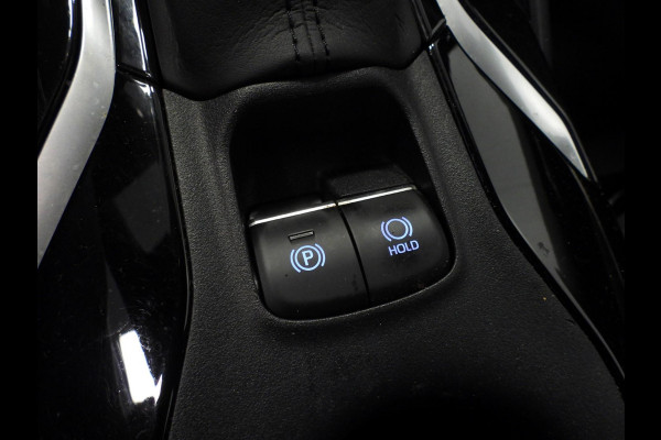 Toyota Corolla Touring Sports 2.0 Hybrid Dynamic NAVI/CAMERA/CLIMA/17"LMV!