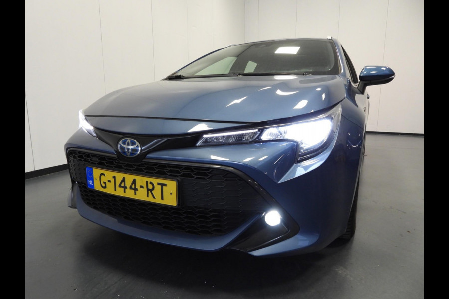 Toyota Corolla Touring Sports 2.0 Hybrid Dynamic NAVI/CAMERA/CLIMA/17"LMV!