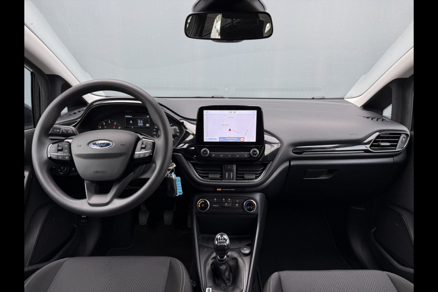 Ford Fiesta BWJ 2022 | 1.0I 100PK Titanium | AIRCO | NAVI | CRUISE | CARPLAY | PDC |