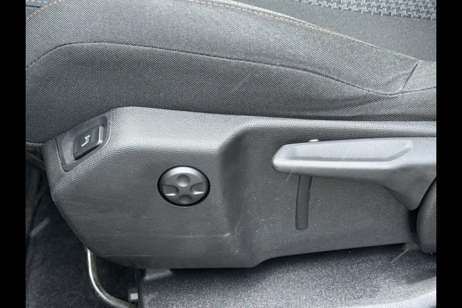 Peugeot 5008 BWJ 2022 | 1.2T 131PK Pack Bus | CAMERA A | CLIMA | NAVI | CRUISE | PDC 2X | CARPLAY | LMV |