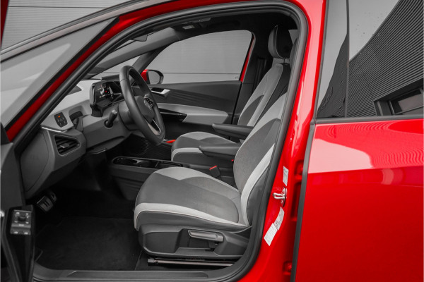 Volkswagen ID.3 Pro 58 kWh Stuur & Stoelverw ACC CarPlay
