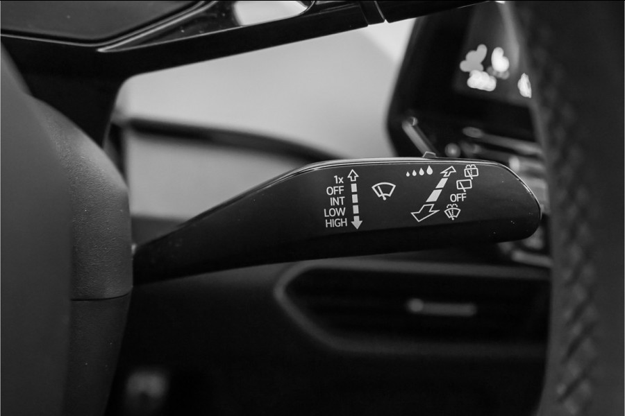 Volkswagen ID.3 Pro 58 kWh Stuur & Stoelverw ACC CarPlay