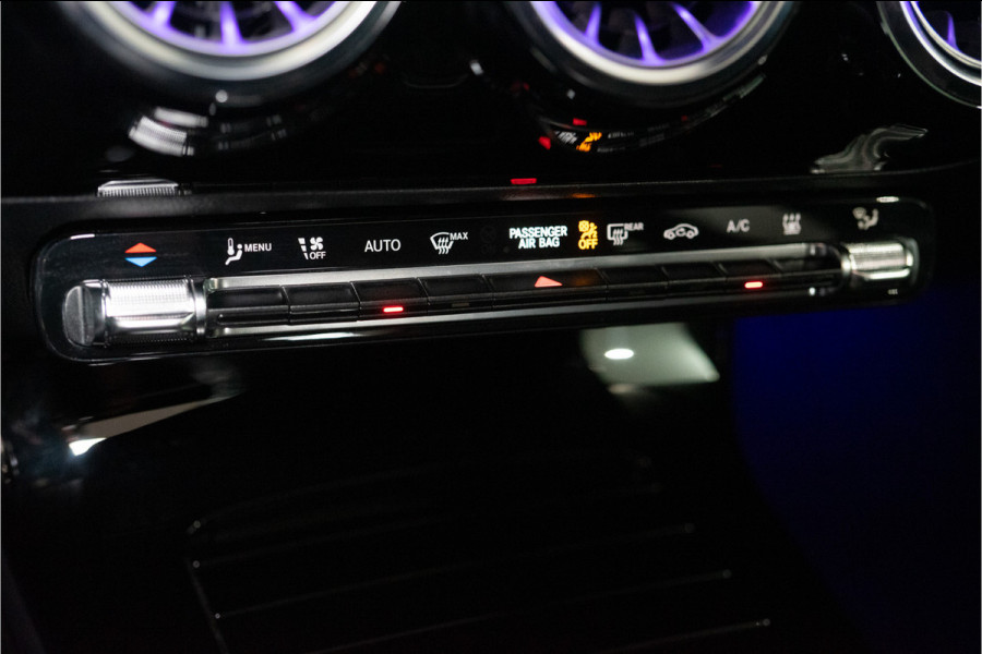 Mercedes-Benz A-Klasse 250 e AMG 218PK | Pano | Sfeer | LED | Stoelverw. | Keyless | 12 MND Garantie