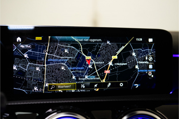Mercedes-Benz A-Klasse 250 e AMG 218PK | Pano | Sfeer | LED | Stoelverw. | Keyless | 12 MND Garantie
