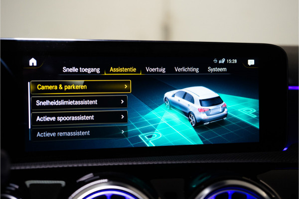 Mercedes-Benz A-Klasse 250 e AMG 218PK | Pano | Sfeer | LED | Stoelverw. | Keyless | 12 MND Garantie