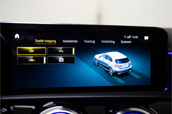 Mercedes-Benz A-Klasse 250 e AMG 218PK | Pano | Sfeer | LED | Stoelverw. | Keyless | 12 MND Garantie