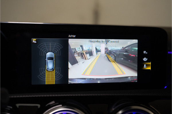 Mercedes-Benz A-Klasse 250 e AMG 218PK | Pano | Sfeer | LED | Stoelverw. | Keyless | 12 MND Garantie