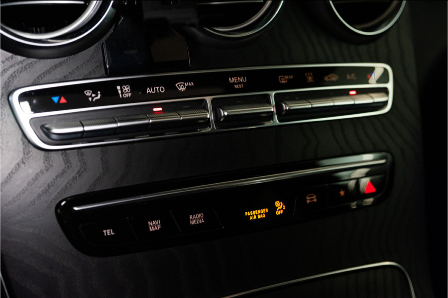 Mercedes-Benz GLC Coupé 300e 4MATIC Premium+ 320PK | Pano | Burmester | Sfeer | Carplay | Keyless | 12 MND Garantie