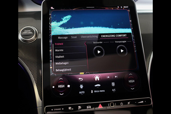 Mercedes-Benz CLE Coupé 300 e AMG 53 Look / Massage / Burmester / Head Up / 360 Camera / Acc / Elek Stoelen / Open Pano / 19 Inch