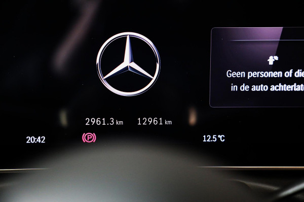 Mercedes-Benz CLE Coupé 300 e AMG 53 Look / Massage / Burmester / Head Up / 360 Camera / Acc / Elek Stoelen / Open Pano / 19 Inch