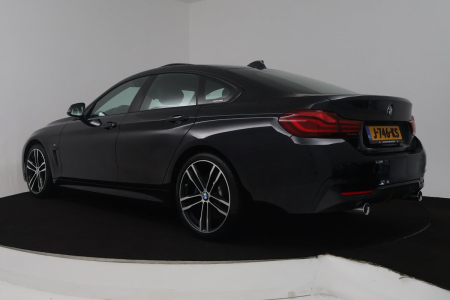 BMW 4 Serie Gran Coupé 440i High Executive Edition (PANORAMADAK, STOELVERWARMING, CAMERA, ELEKTR STOELEN, DEALER ONDERHOUDEN)
