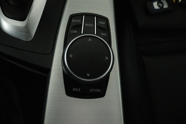 BMW 4 Serie Gran Coupé 440i High Executive Edition (PANORAMADAK, STOELVERWARMING, CAMERA, ELEKTR STOELEN, DEALER ONDERHOUDEN)