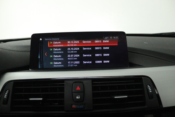 BMW 4 Serie Gran Coupé 440i High Executive Edition (PANORAMADAK, STOELVERWARMING, CAMERA, ELEKTR STOELEN, DEALER ONDERHOUDEN)