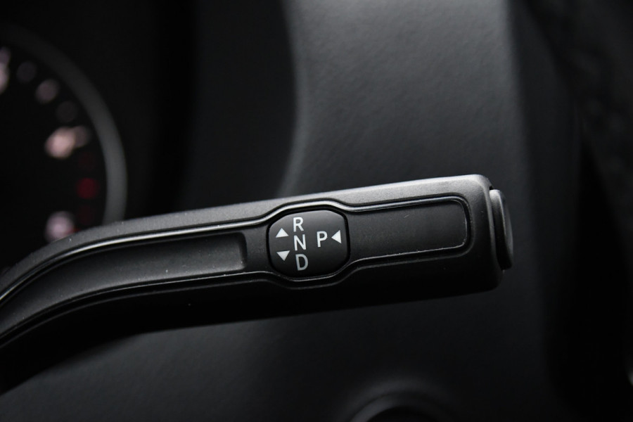 Mercedes-Benz Sprinter 317 1.9 CDI L2 Pro Black Edition FACE LIFT! Camera, Cruise, Carplay, 3500kg Trekhaak, 10,5'' Mbux, LED, Dodehoek, Virtual, Uniek!