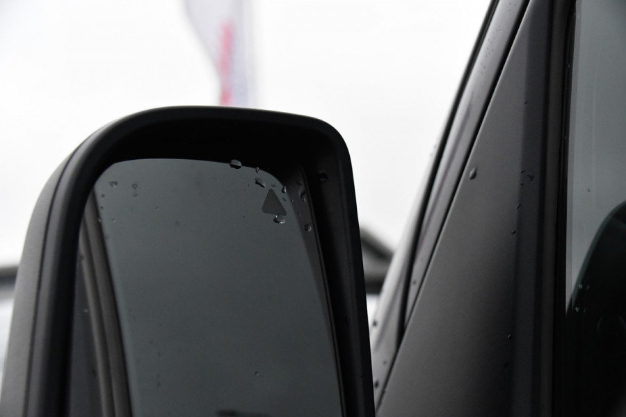 Mercedes-Benz Sprinter 317 1.9 CDI L2 Pro Black Edition FACE LIFT! Camera, Cruise, Carplay, 3500kg Trekhaak, 10,5'' Mbux, LED, Dodehoek, Virtual, Uniek!