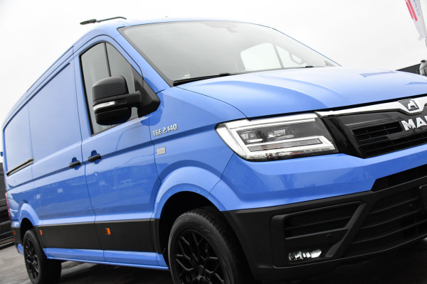 MAN TGE 2.0 L3H2 PB Edition Adaptieve Cruise, Camera, Carplay, LED, 2 x Schuifdeur, Trekhaak, multimedia, 140pk, Automaat, Uniek!