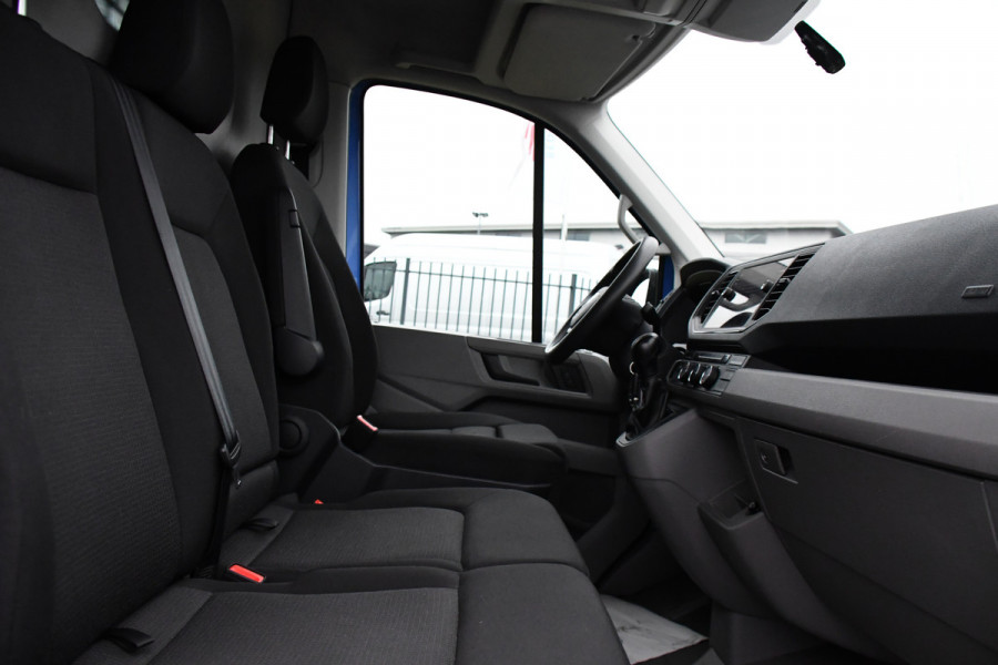 MAN TGE 2.0 L3H2 PB Edition Adaptieve Cruise, Camera, Carplay, LED, 2 x Schuifdeur, Trekhaak, multimedia, 140pk, Automaat, Uniek!