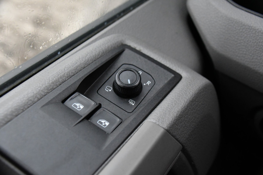 MAN TGE 3.180 35 2.0 L3H3 PB Edition Koel / Vrieswagen Adaptieve Cruise, Camera, Carplay, Nachtkoeling, LED, Leder, Trekhaak, 177pk, Clima, Mulitmedia, Uniek! Koelwagen, Vrieswagen, Vriesauto, Koelauto, Koel, Vries