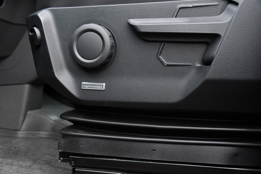 MAN TGE 3.180 35 2.0 L3H3 PB Edition Koel / Vrieswagen Adaptieve Cruise, Camera, Carplay, Nachtkoeling, LED, Leder, Trekhaak, 177pk, Clima, Mulitmedia, Uniek! Koelwagen, Vrieswagen, Vriesauto, Koelauto, Koel, Vries