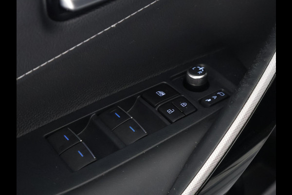 Toyota Corolla Touring Sports 1.8 HYBRIDE BUSINESS PLUS 1e EIG GARANTIE 2033 BI-TONE. TREKHAAK.HALF LEDER. PARKEERSENSOREN . NAVIGATIE .APPLE/ANDROID