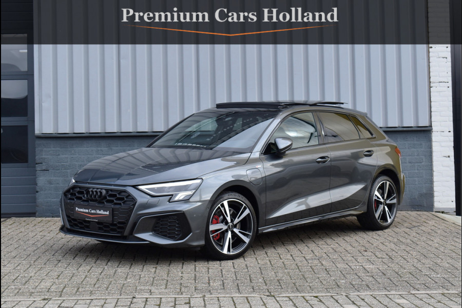 Audi A3 Sportback 45 TFSI e S-Line 245 Pk Pano Navi ACC RS-Stoel Full Led PDC 18 Inch