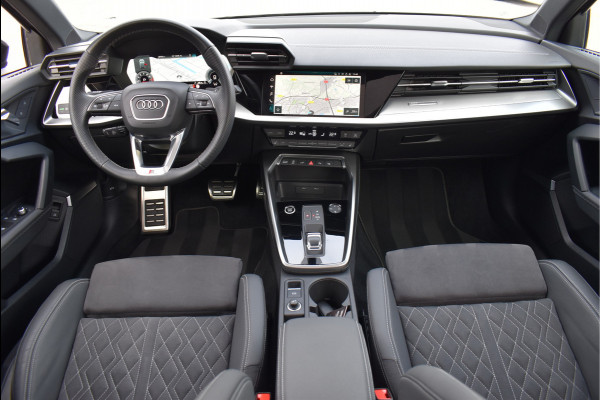 Audi A3 Sportback 45 TFSI e S-Line 245 Pk Pano Navi ACC RS-Stoel Full Led PDC 18 Inch
