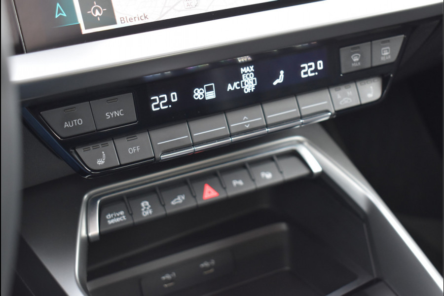 Audi A3 Sportback 45 TFSI e S-Line 245 Pk Pano Navi ACC RS-Stoel Full Led PDC 18 Inch