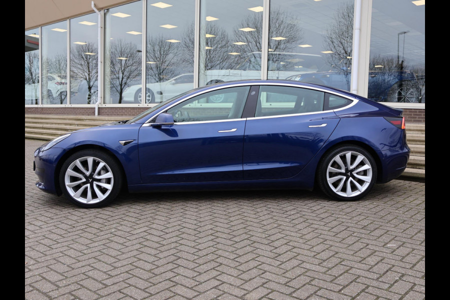 Tesla Model 3 60 kWh RWD *BTW* + AFN. TREKHAAK | LEDER | AUTOPILOT | PANORAMA | 3 CAMERA'S