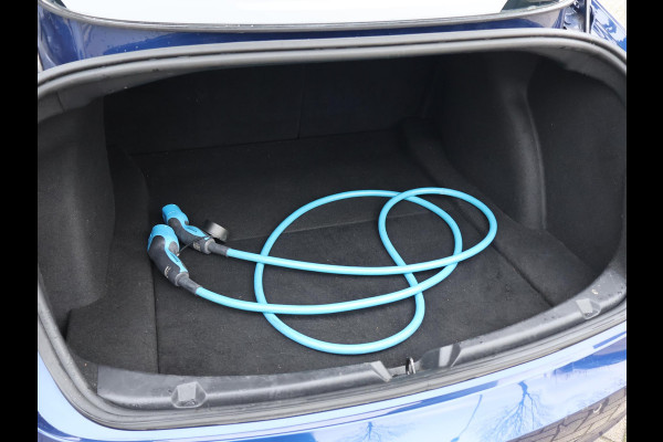 Tesla Model 3 60 kWh RWD *BTW* + AFN. TREKHAAK | LEDER | AUTOPILOT | PANORAMA | 3 CAMERA'S