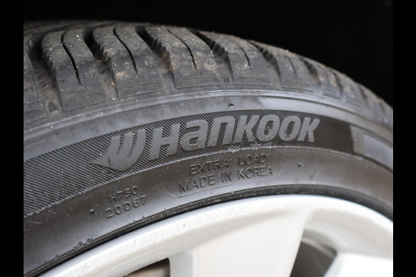 Tesla Model 3 60 kWh RWD *BTW* + AFN. TREKHAAK | LEDER | AUTOPILOT | PANORAMA | 3 CAMERA'S