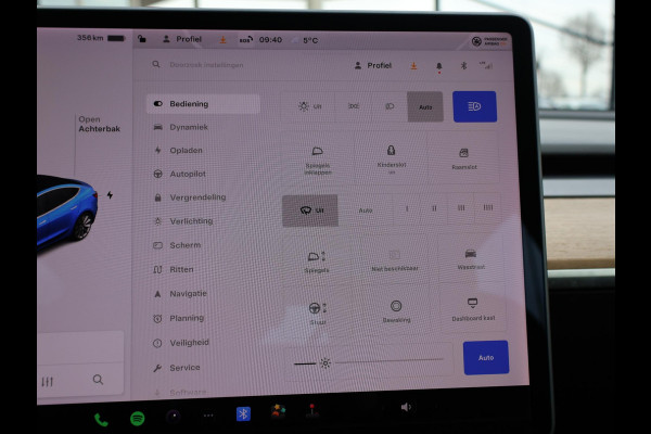 Tesla Model 3 60 kWh RWD *BTW* + AFN. TREKHAAK | LEDER | AUTOPILOT | PANORAMA | 3 CAMERA'S