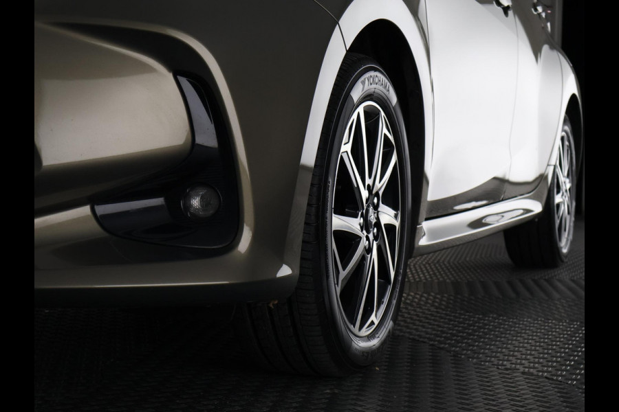 Toyota Yaris 1.5 Hybrid Dynamic | Apple Carplay & AndroidAUTO | Camera | Adaptieve Cruise Control |