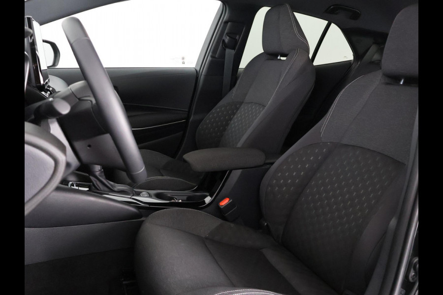 Toyota Corolla HYBRID 140 BUSINESS BLACK ED. GARANTIE 5-2035* 15.000 KM!!! STOEL -EN STUURVERWARMNG . CAMERA . KEYLESS START/STOP . APPLE CARPLAY & ANDROID AUTO