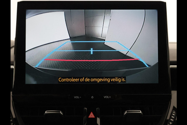 Toyota Corolla HYBRID 140 BUSINESS BLACK ED. GARANTIE 5-2035* 15.000 KM!!! STOEL -EN STUURVERWARMNG . CAMERA . KEYLESS START/STOP . APPLE CARPLAY & ANDROID AUTO