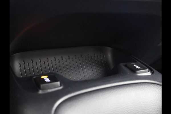 Toyota Corolla HYBRID 140 BUSINESS BLACK ED. GARANTIE 5-2035* 15.000 KM!!! STOEL -EN STUURVERWARMNG . CAMERA . KEYLESS START/STOP . APPLE CARPLAY & ANDROID AUTO