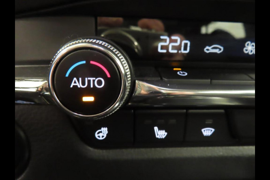 Mazda CX-30 2.0 e-SkyActiv-X M Hybrid Comfort Stuur en Stoelverwarming