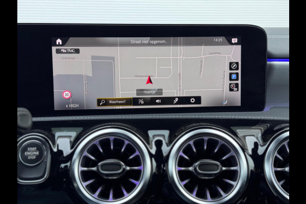 Mercedes-Benz A-Klasse 250 e Premium Plus Pano/Memory/360/Sfeer