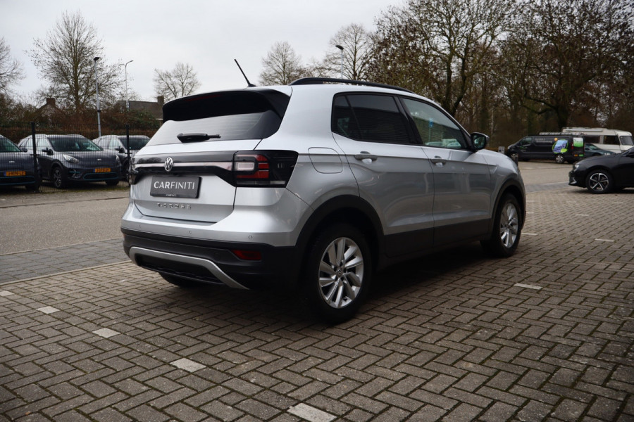 Volkswagen T-Cross 1.0 TSI Life Business Automaat 110Pk / Navi Carplay / Camera / Climate / Cruise / 16".
