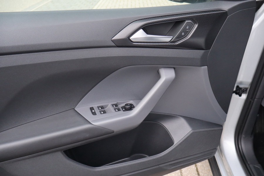 Volkswagen T-Cross 1.0 TSI Life Business Automaat 110Pk / Navi Carplay / Camera / Climate / Cruise / 16".