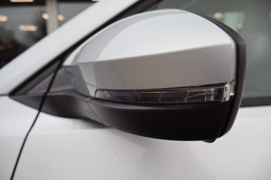 Volkswagen T-Cross 1.0 TSI Life Business Automaat 110Pk / Navi Carplay / Camera / Climate / Cruise / 16".