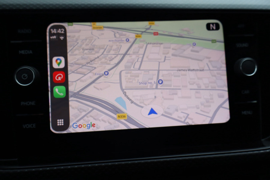 Volkswagen T-Cross 1.0 TSI Life Business Automaat 110Pk / Navi Carplay / Camera / Climate / Cruise / 16".