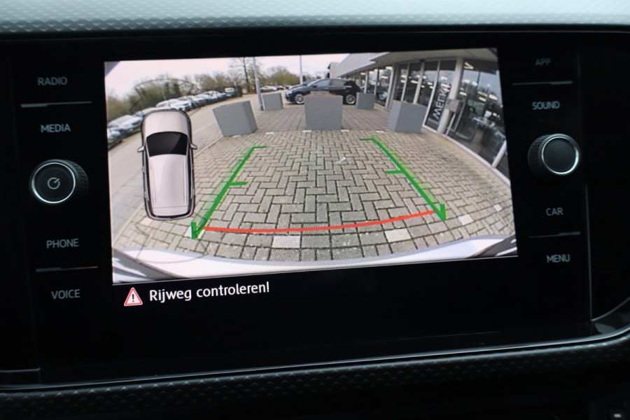 Volkswagen T-Cross 1.0 TSI Life Business Automaat 110Pk / Navi Carplay / Camera / Climate / Cruise / 16".