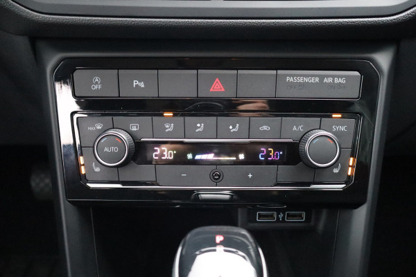 Volkswagen T-Cross 1.0 TSI Life Business Automaat 110Pk / Navi Carplay / Camera / Climate / Cruise / 16".