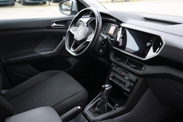 Volkswagen T-Cross 1.0 TSI Life Business Automaat 110Pk / Navi Carplay / Camera / Climate / Cruise / 16".