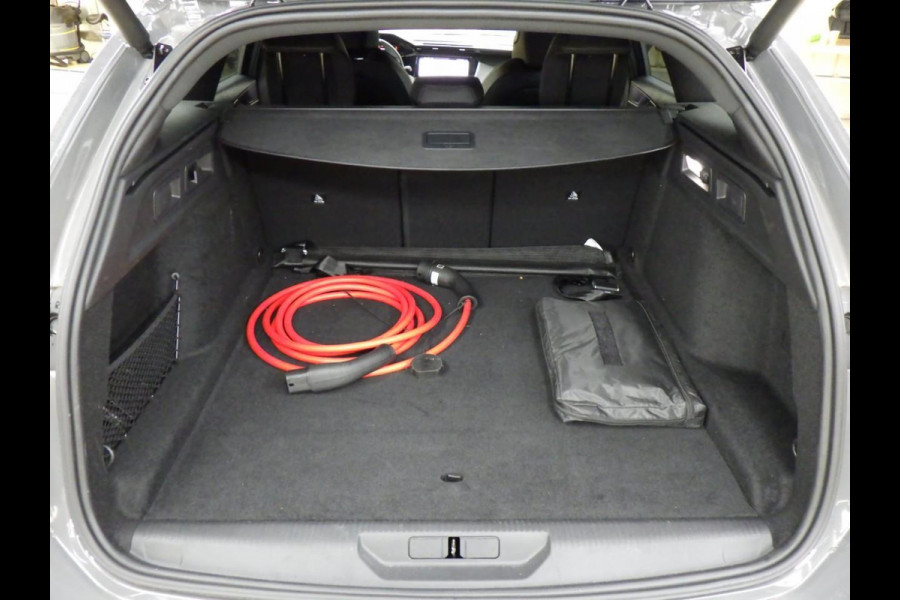 Peugeot e-308 SW GT Avantage EV 54 kWh Leder Alcantara Interieur | Warmtepomp